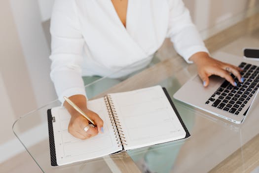 daily schedule for remote workers